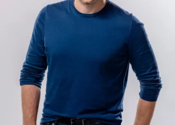 Who Is Hallmark Channel’s Niall Matter? 5 Things to Know About the ‘Rip in Time’ Star