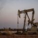 Oil Drops as Concerns Over Slowdown Offset Tight Crude Market