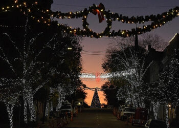 CHRISTMAS IN JULY: Fundraiser for decorations to kickstart holiday spirit